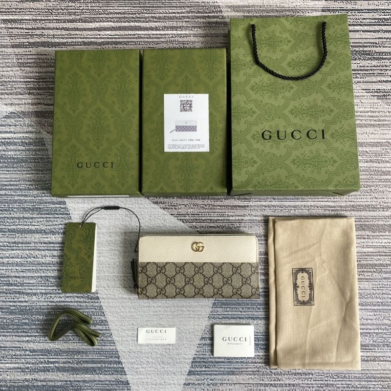 Gucci Wallets